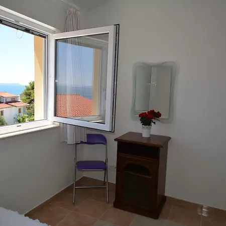 Otok 2 Apartman *