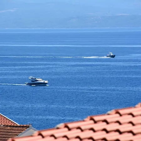 Otok 2 Apartman Trogir
