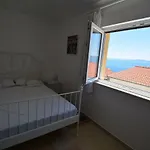 Otok 2 Appartement Trogir