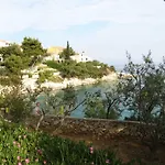 Apartment Otok 2