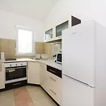 Otok 2 Appartement Trogir